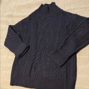 Vince wool/cashmere sweater. Navy. Size M. Worn only twice - like new!